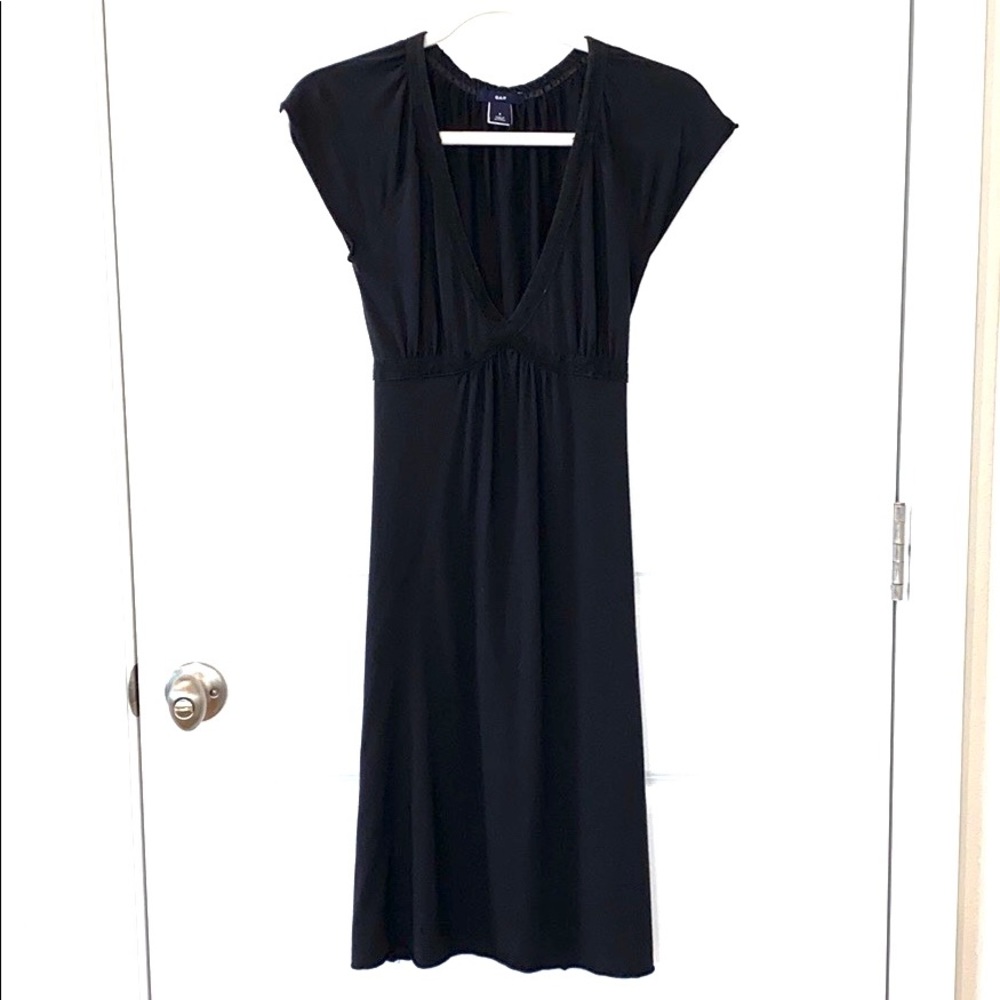 Comfortable black dress